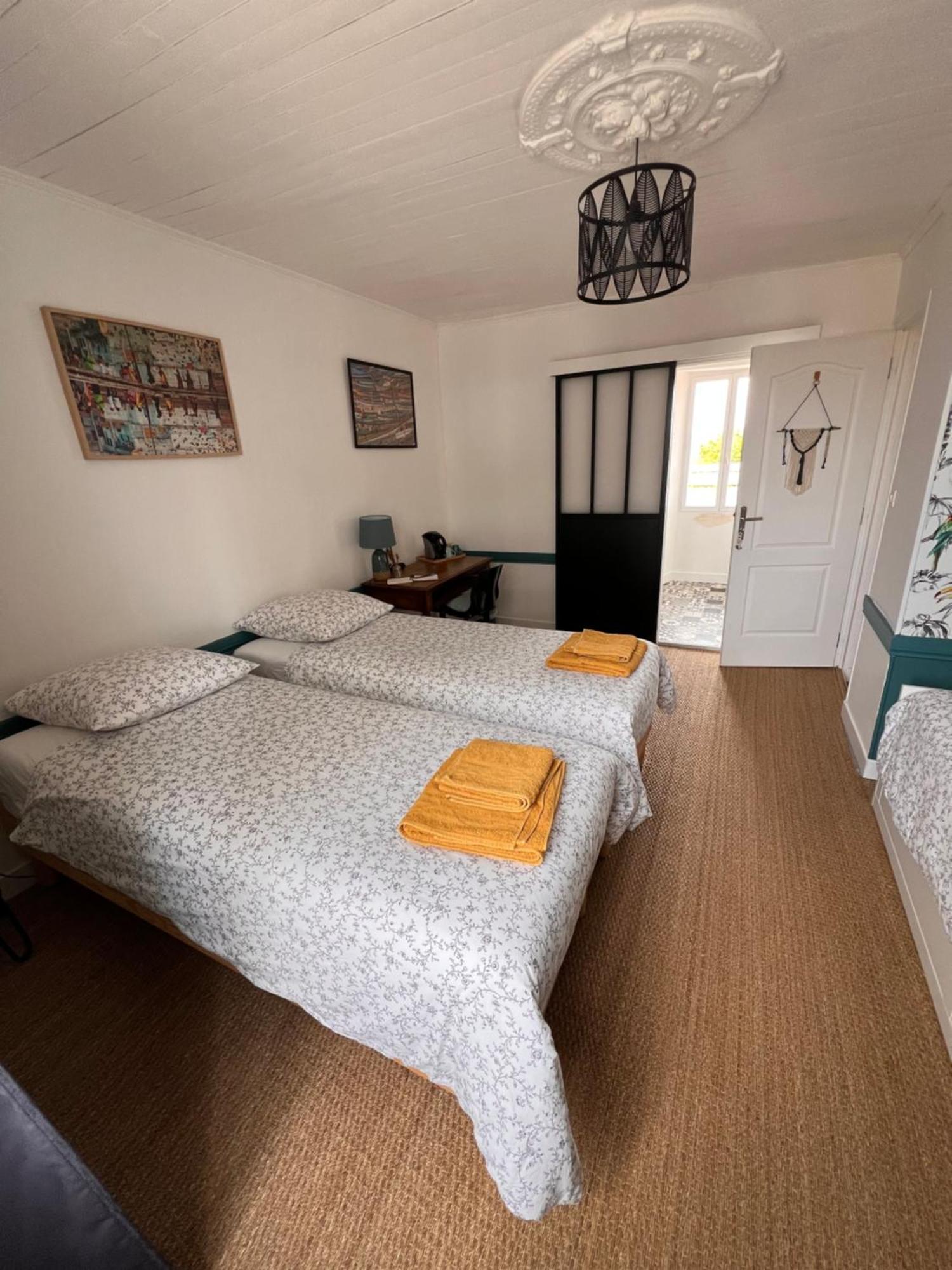 Bed and Breakfast Bien Et Toit Montredon  Экстерьер фото