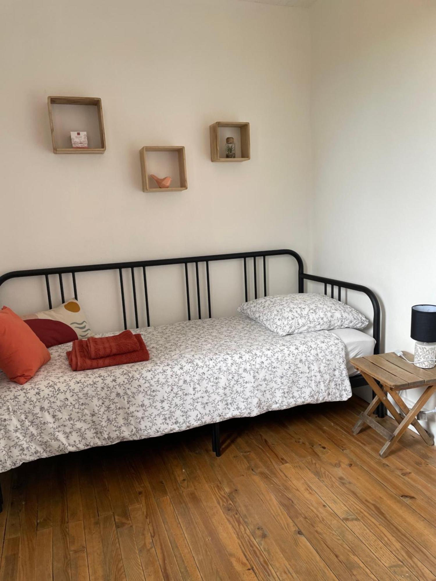 Bed and Breakfast Bien Et Toit Montredon  Экстерьер фото